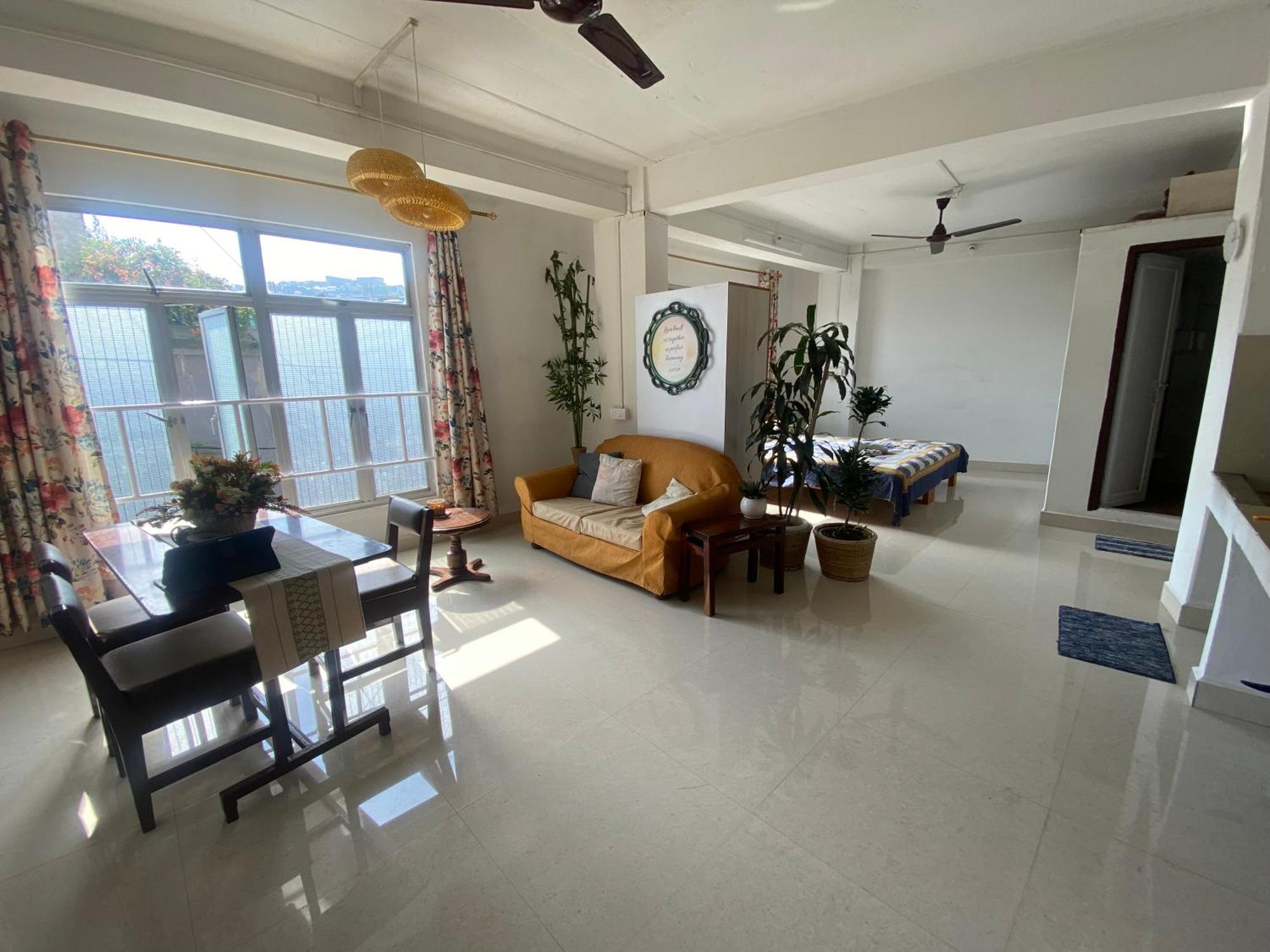Aizawl Homestay Extérieur photo