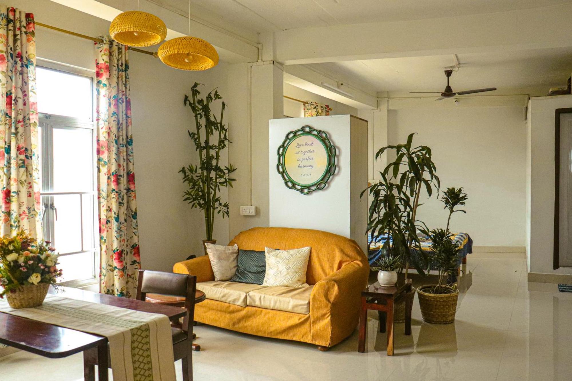 Aizawl Homestay Extérieur photo